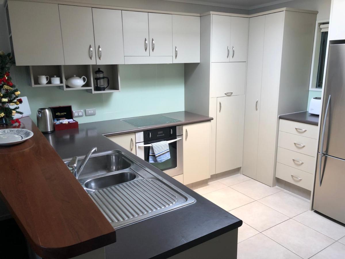 Beachpoint Apartments Ohope Extérieur photo
