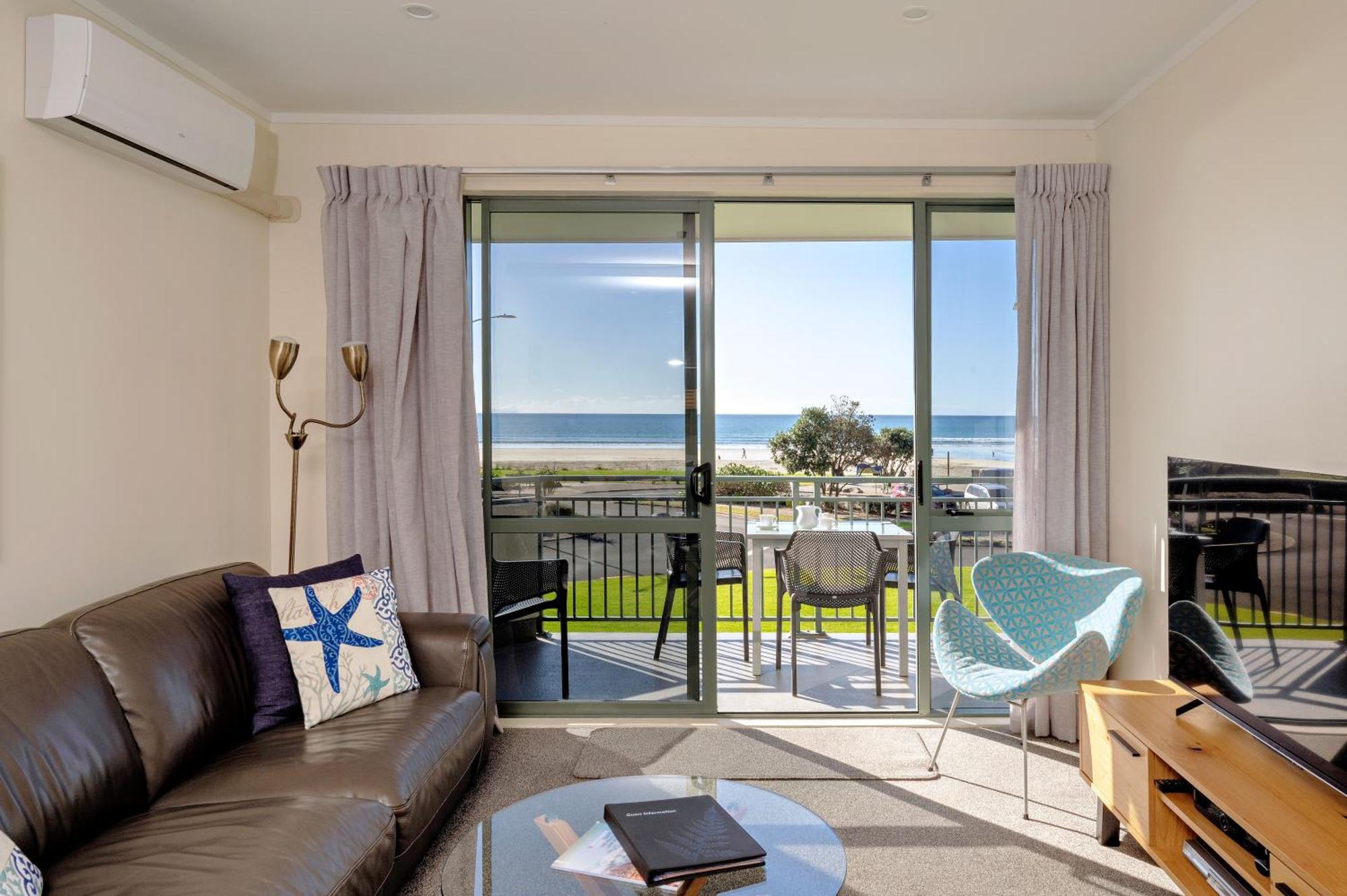 Beachpoint Apartments Ohope Extérieur photo